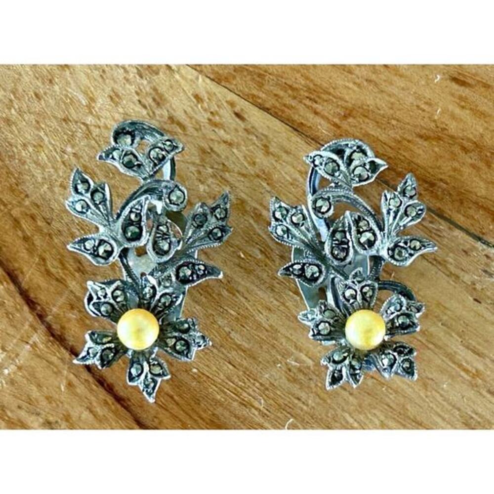 Vintage Art Deco Sterling Marcasite‎ Yellow Pearl Clip On Earrings